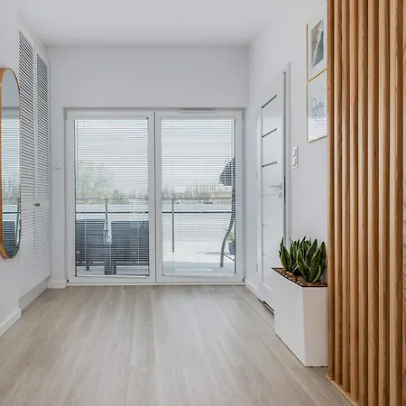 Cozy With Parking & Terrace By Renters Lejlighed Świnoujście (Swinemünde)